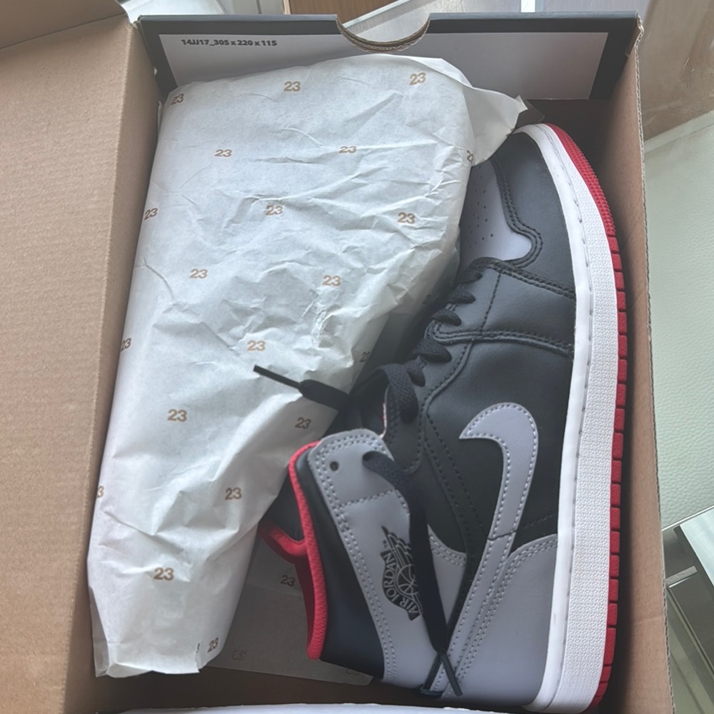 BRAND NEW- Jordan Black and Gray Shadow Sneakers